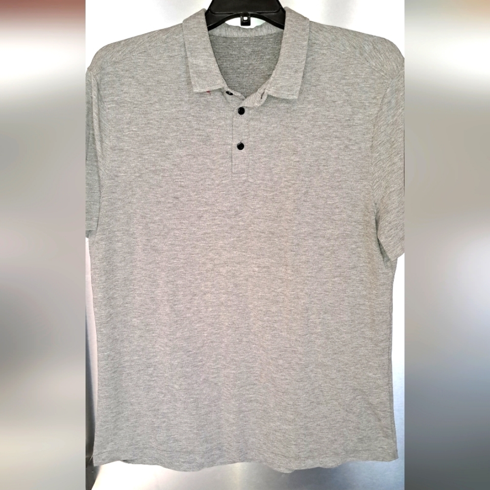 Men's LULULEMON Evolution Polo Short Sleeve Shirt in Light Grey  Size XL